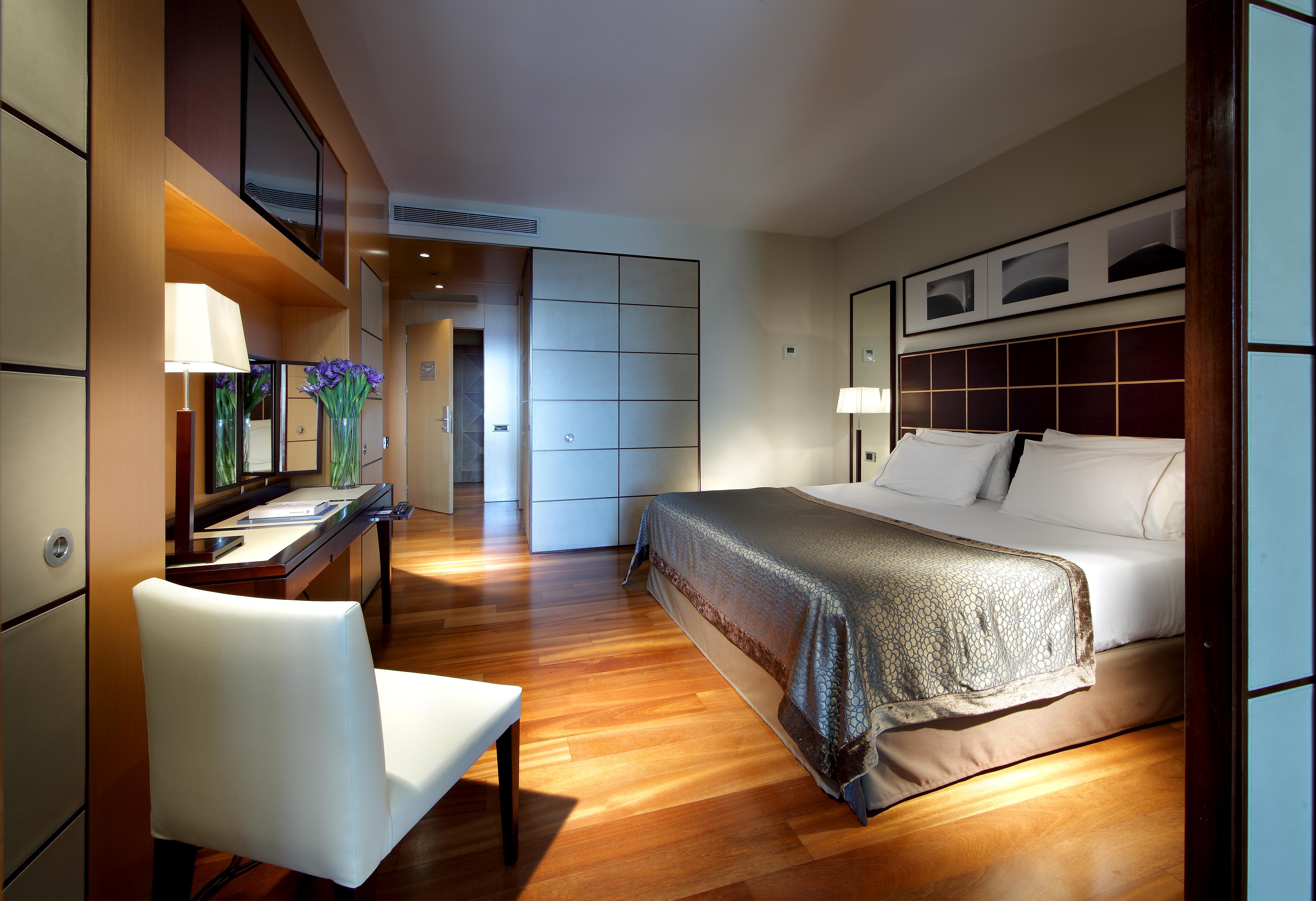 ยูโรสตาร์ แกรนด์ มารีน่า จีเอล โฮเต็ล Hotel บาร์เซโลนา ภายนอก รูปภาพ